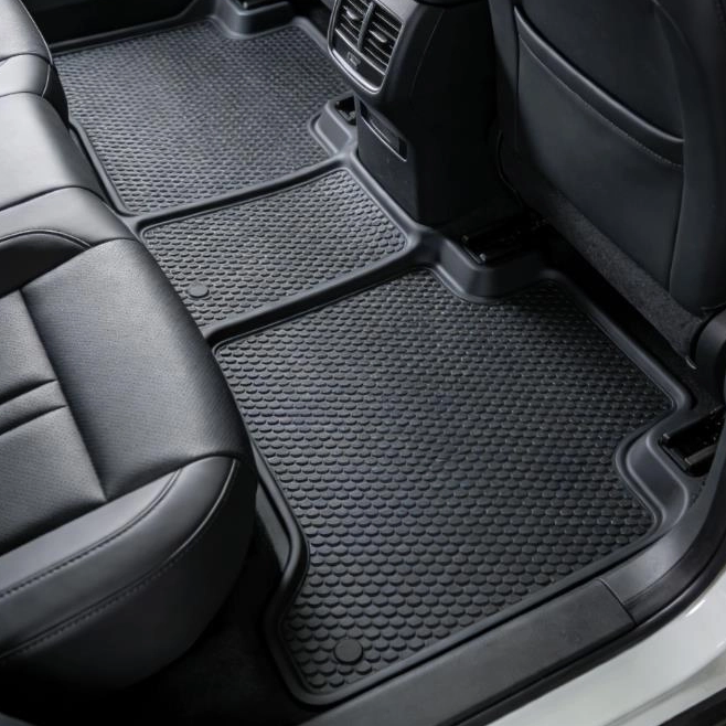 Car floor mats: How RATO reshapes the "second ground" safety and aesthetics inside the car