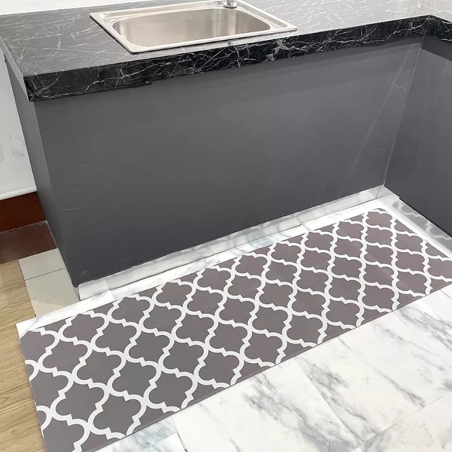 Water absorbing kitchen mat