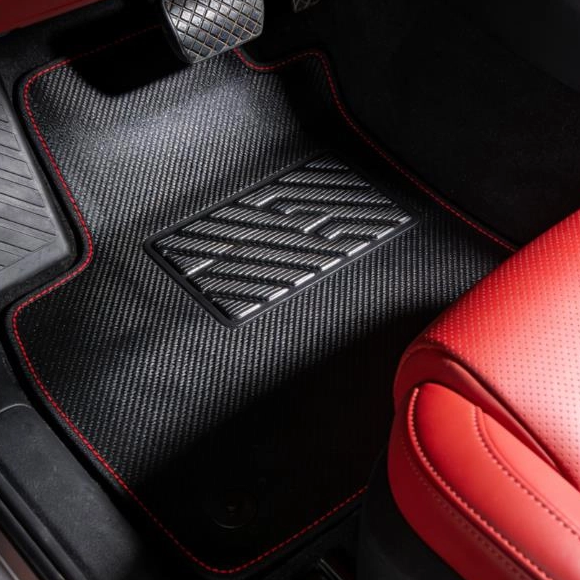 How to Choose the Right Car Mat for SUVs, Sedans & EVs