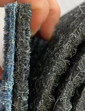 Pineapple patterned carpet without bottom