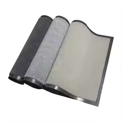 Entrance carpet for the interior: super absorbent and washable microfiber front door mat